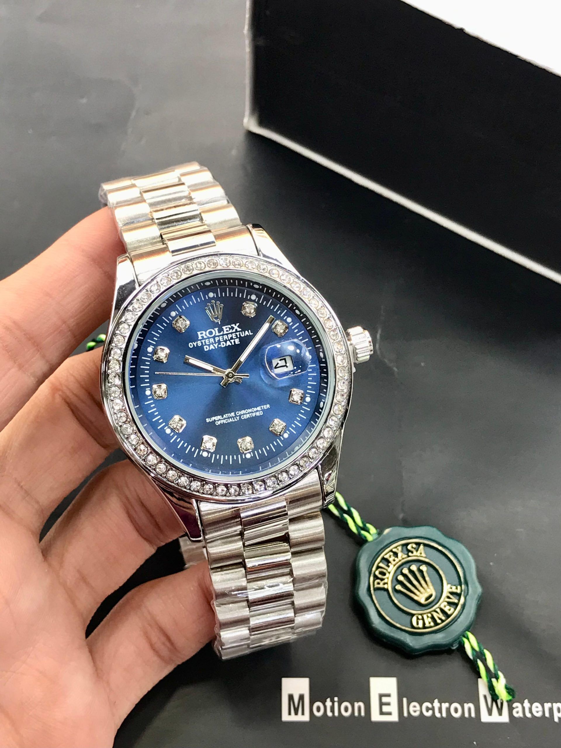 Diamond cut watch Karachi, chain model watch for women, luxury women’s watches Pakistan, stylish watches Shop2Door, diamond stone watches Karachi, women’s accessories Pakistan