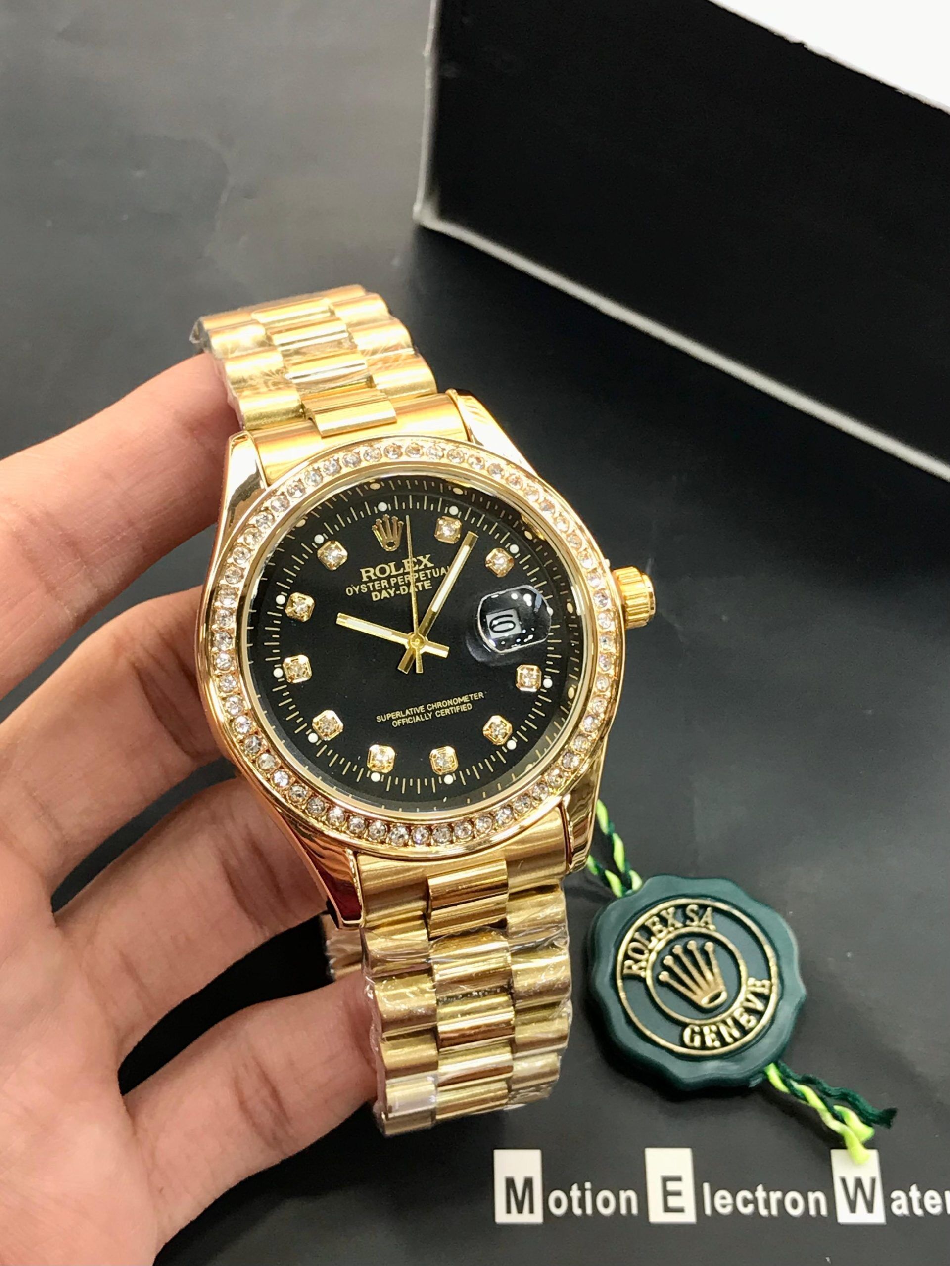 Diamond cut watch Karachi, chain model watch for women, luxury women’s watches Pakistan, stylish watches Shop2Door, diamond stone watches Karachi, women’s accessories Pakistan