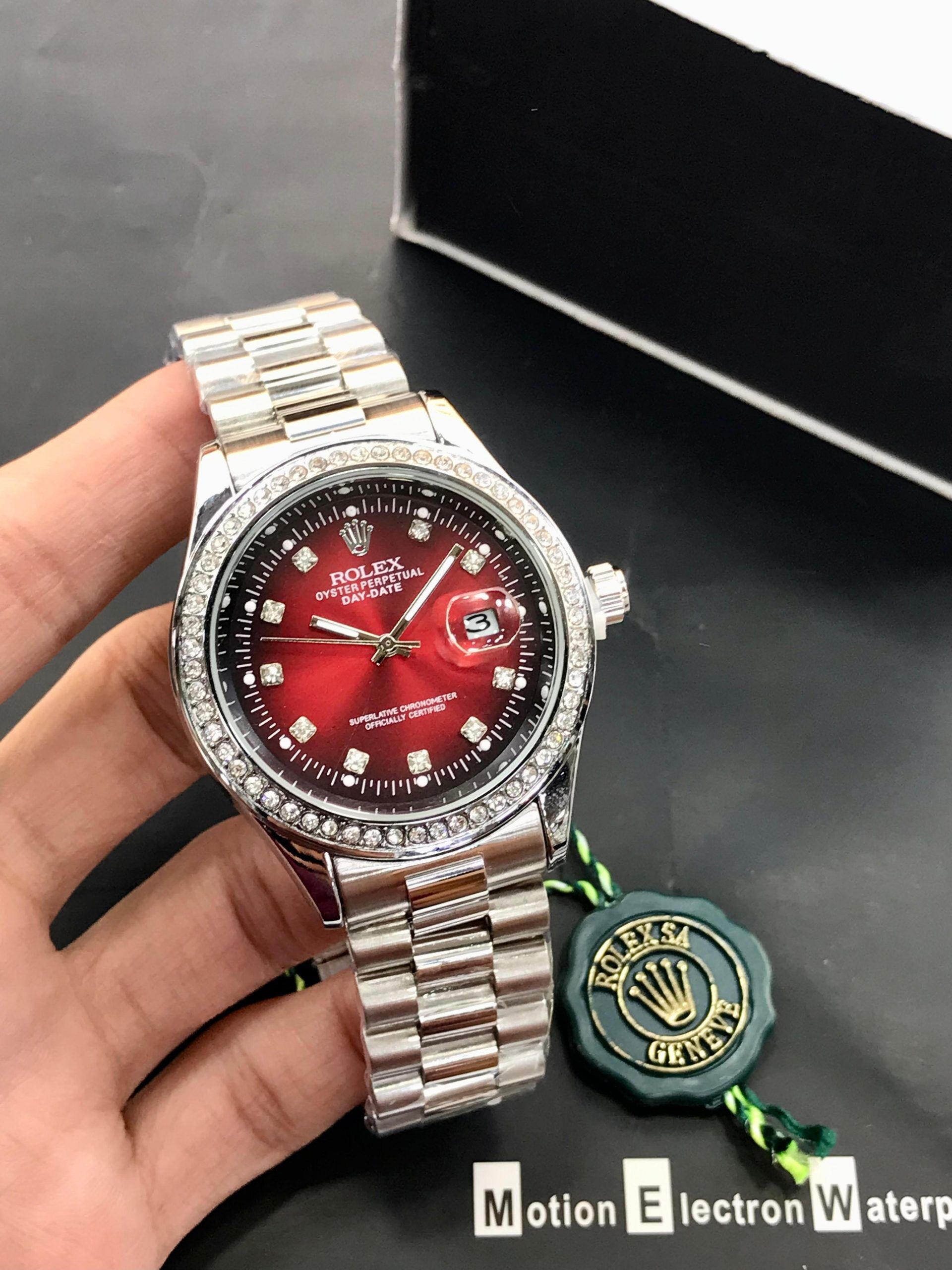 Diamond cut watch Karachi, chain model watch for women, luxury women’s watches Pakistan, stylish watches Shop2Door, diamond stone watches Karachi, women’s accessories Pakistan
