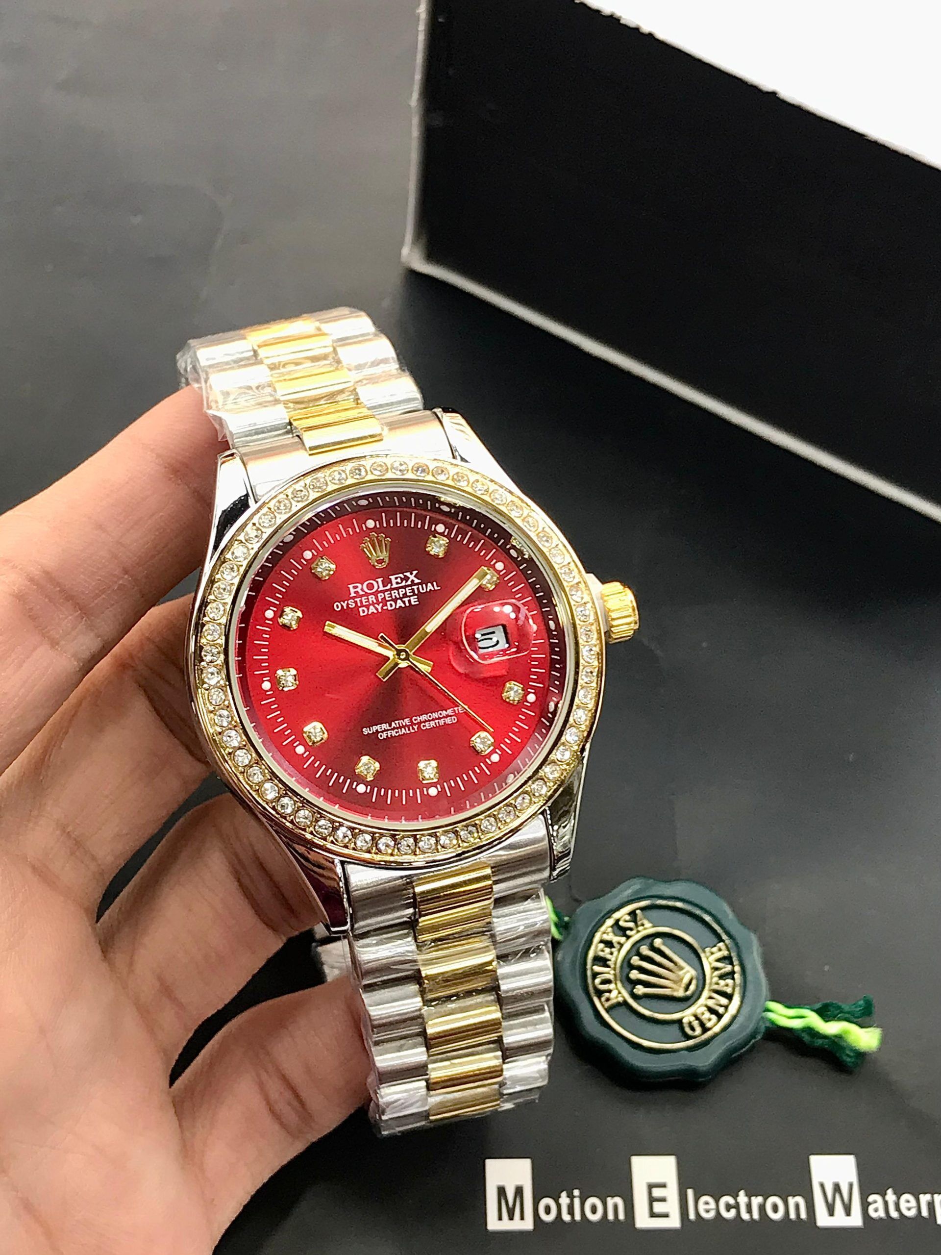 Diamond cut watch Karachi, chain model watch for women, luxury women’s watches Pakistan, stylish watches Shop2Door, diamond stone watches Karachi, women’s accessories Pakistan
