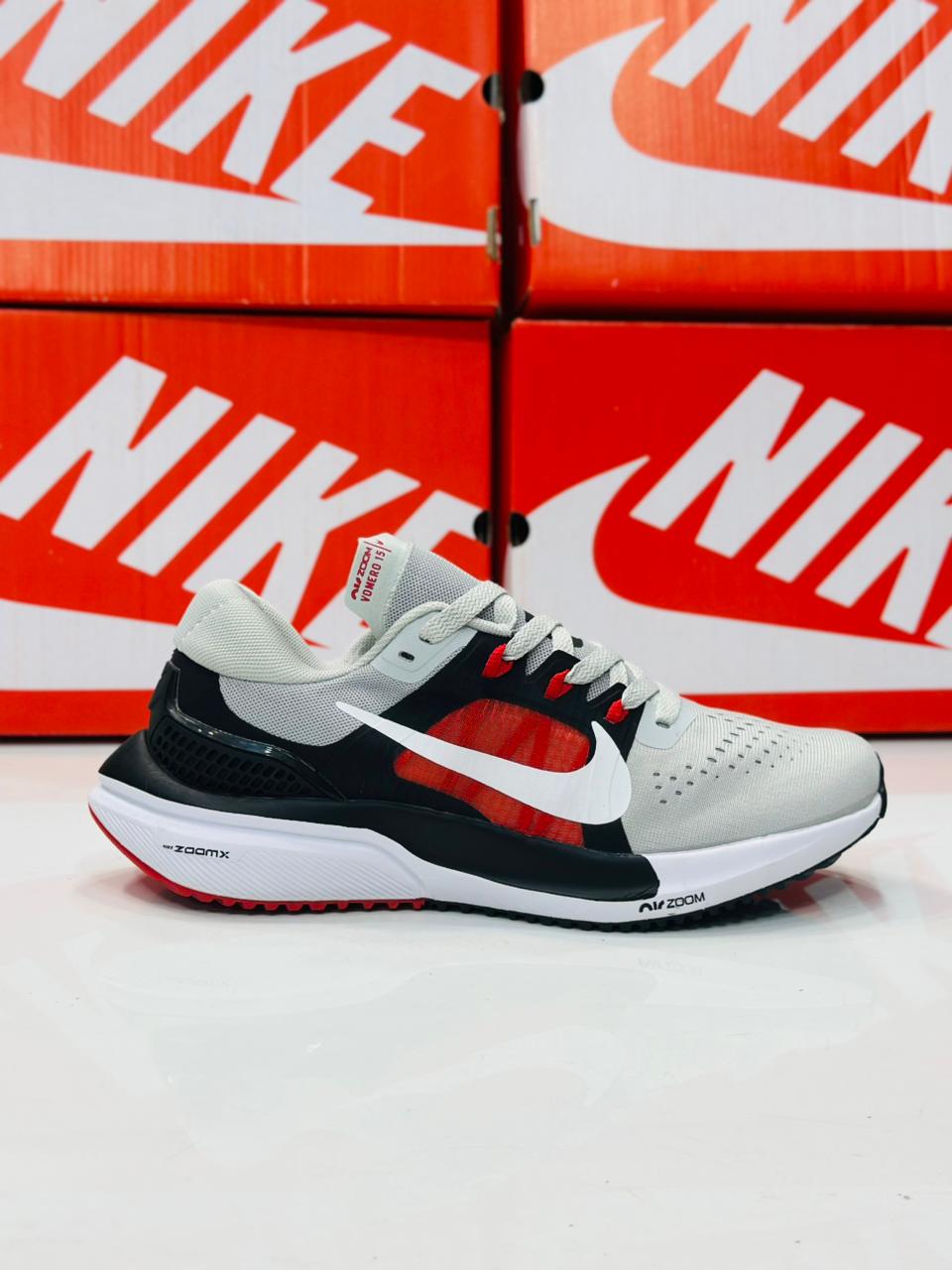 nike air zoom vomero 15 running shoes men pakistan