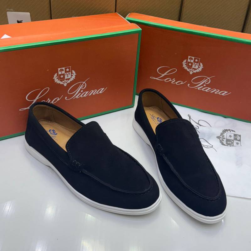 Buy Loro Piana men’s footwear online in Pakistan
