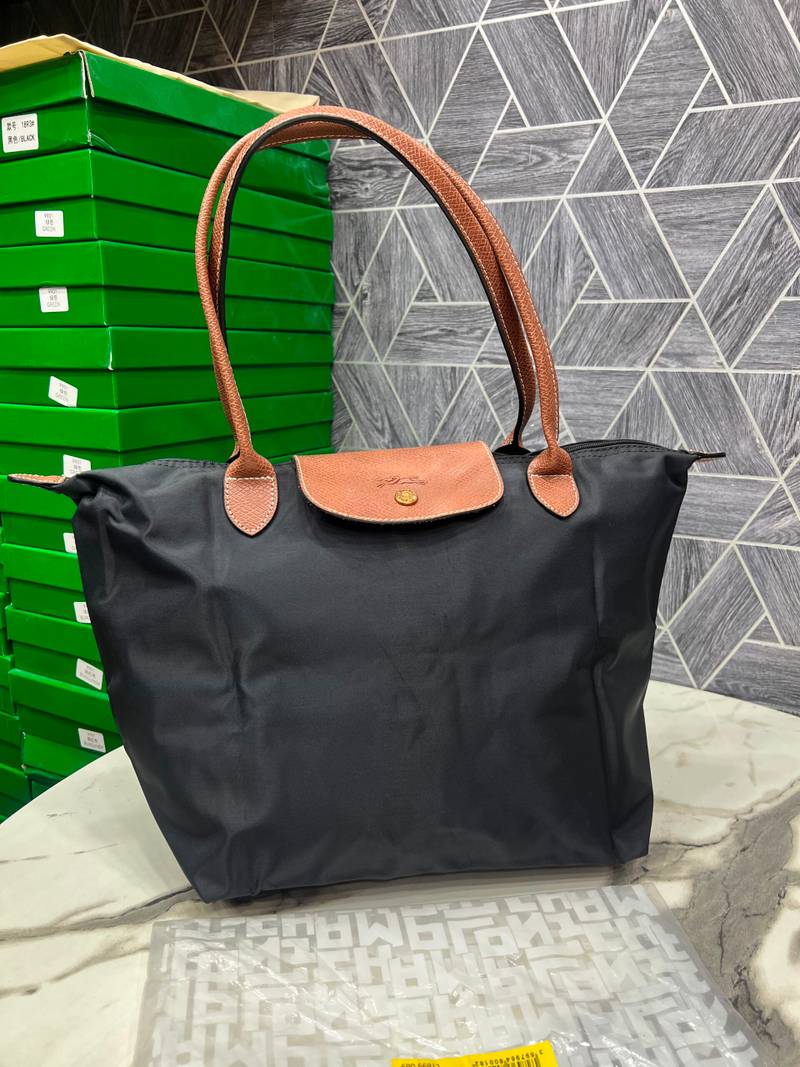 Longchamp Medium Tote Bag Pakistan