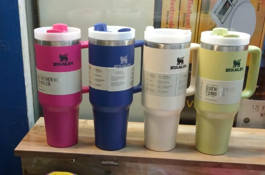 Stanley Quencher Tumbler – Master Copy 40oz | Double-Wall Insulated with Straw