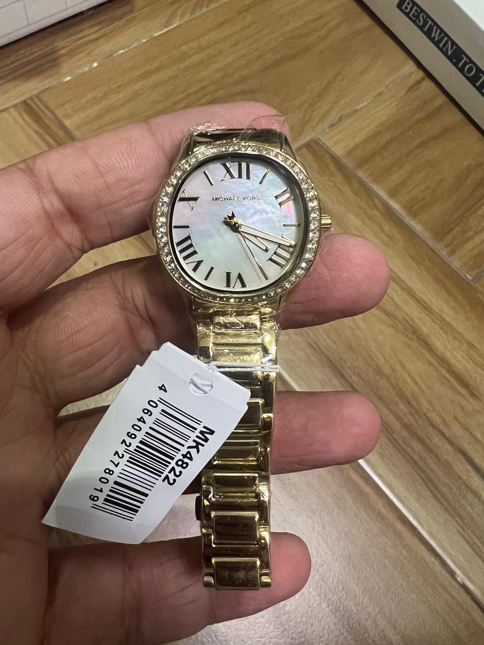 Michael Kors women watch original with box