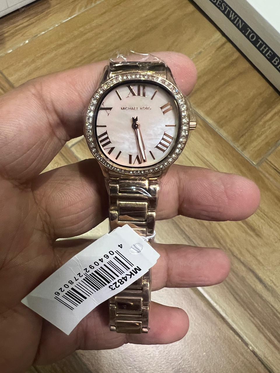 Michael Kors women watch original with box