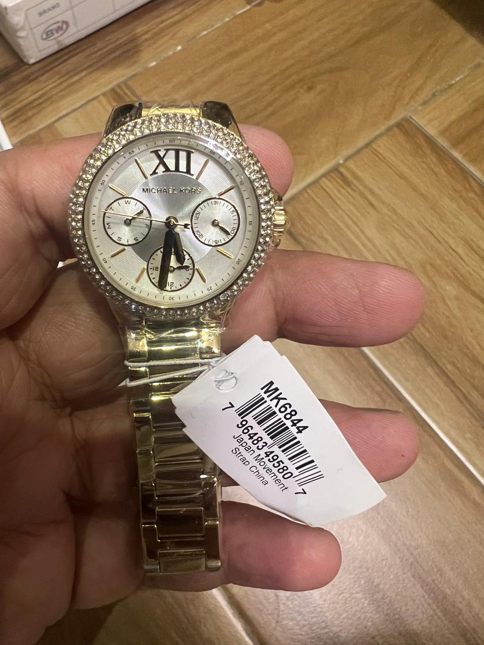 Michael Kors women watch original with box