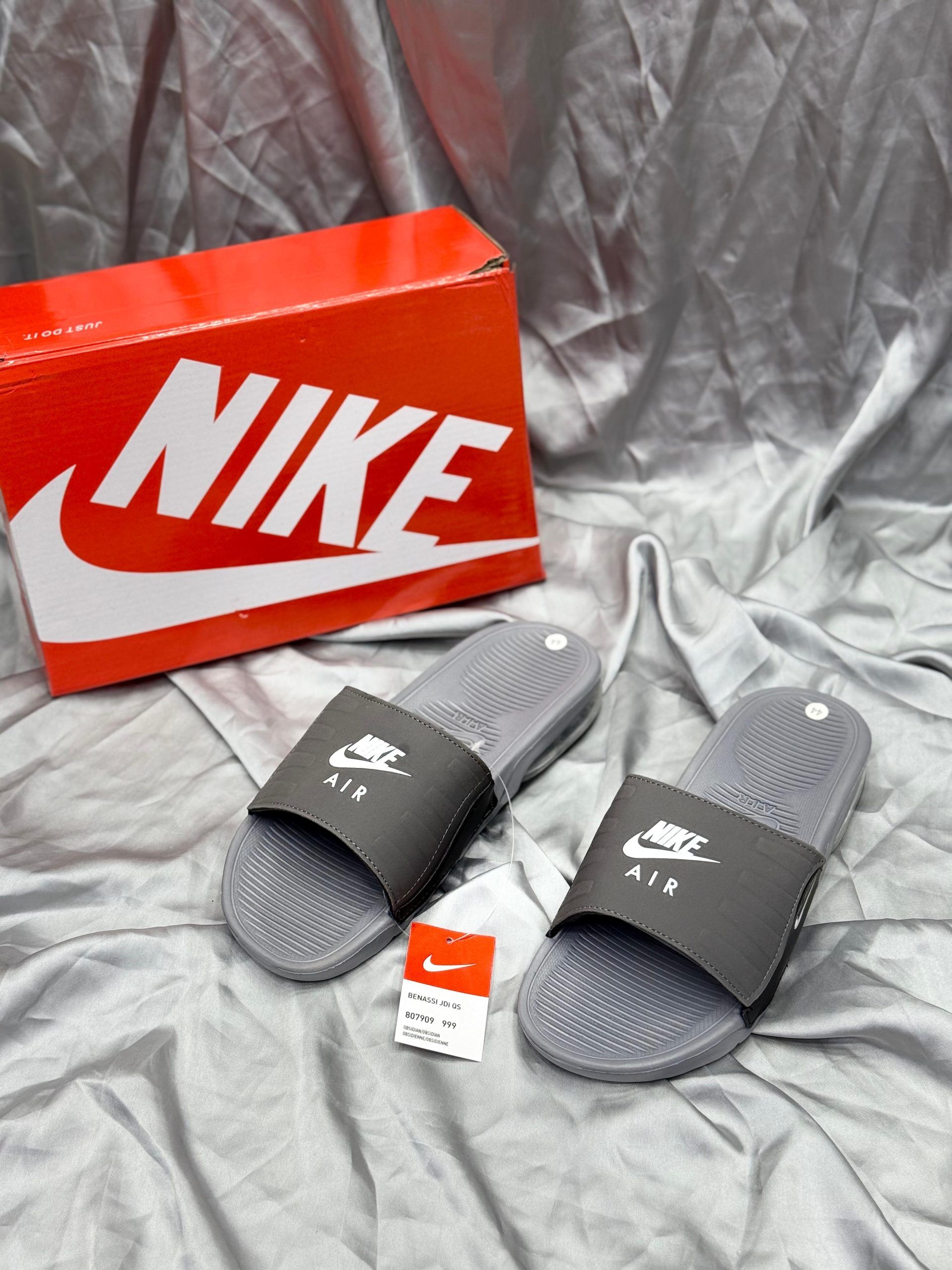 NIKE Air Max 90 Slides Karachi