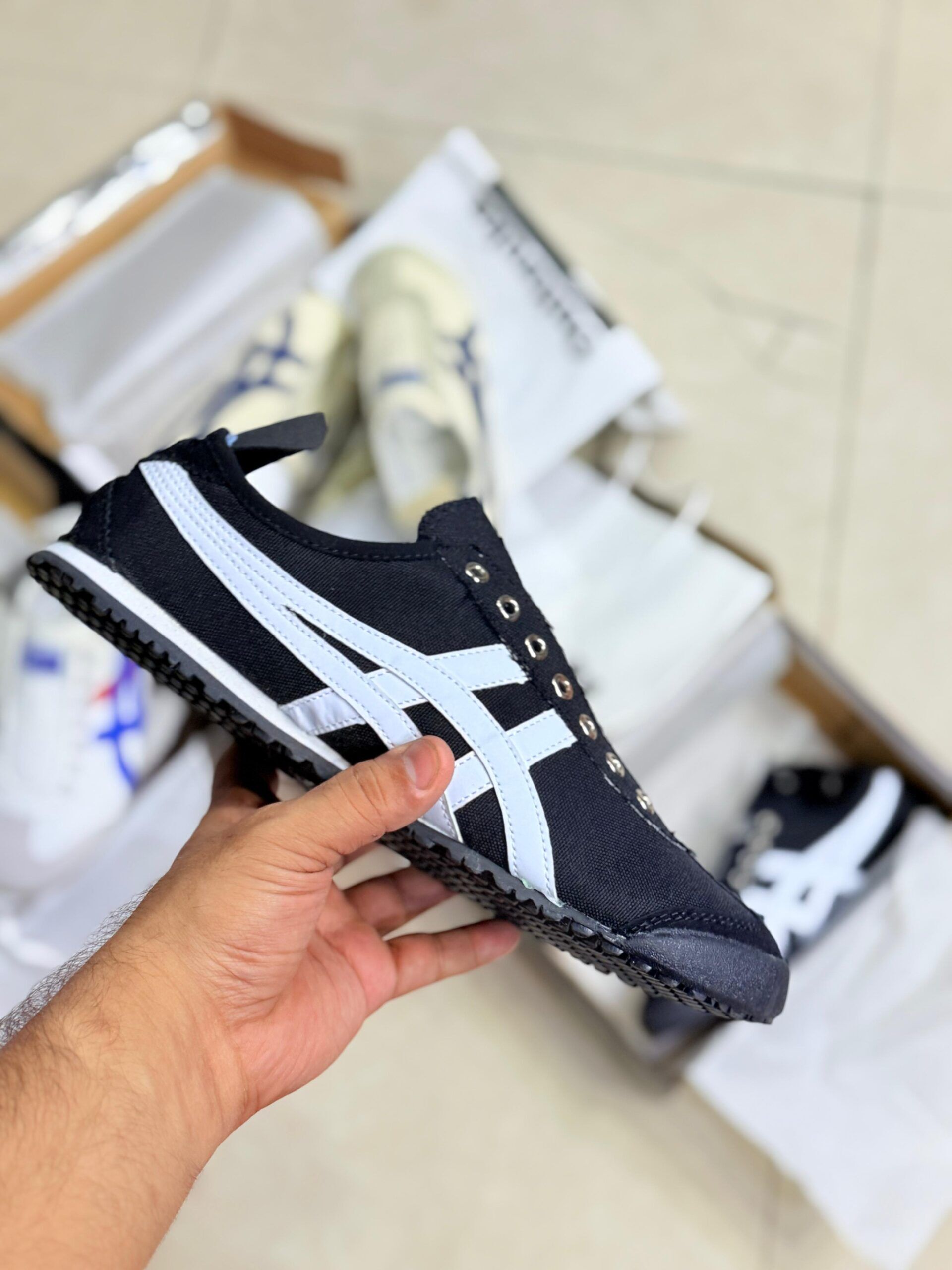 Onitsuka Tiger Shoes for Men in Pakistan | Premium Canvas Sneakers | Retro Vintage Style