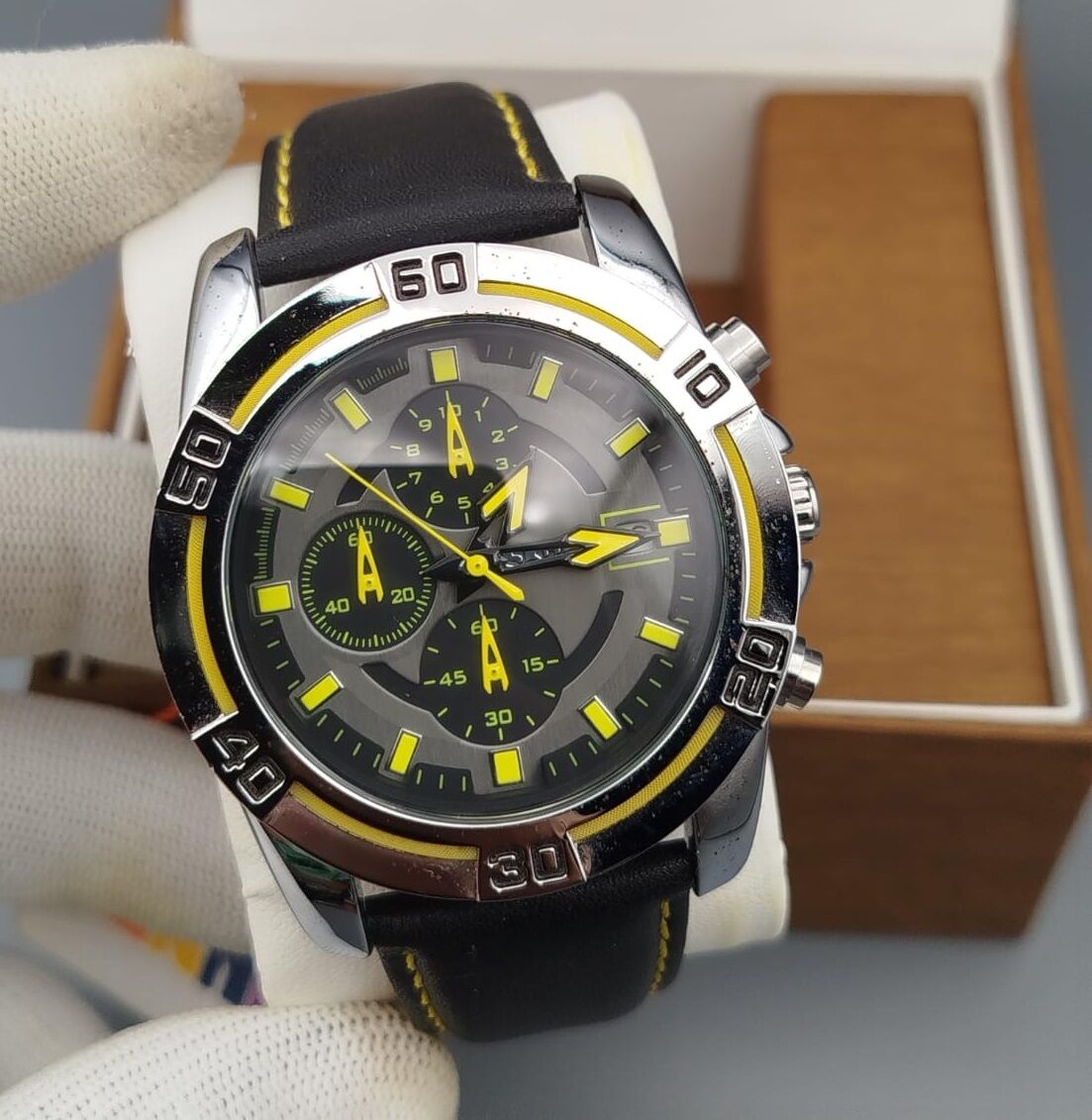 SKEMI Bold ORIGINAL WATCH with leather straps and dual time functionality, available in Karachi, Pakistan