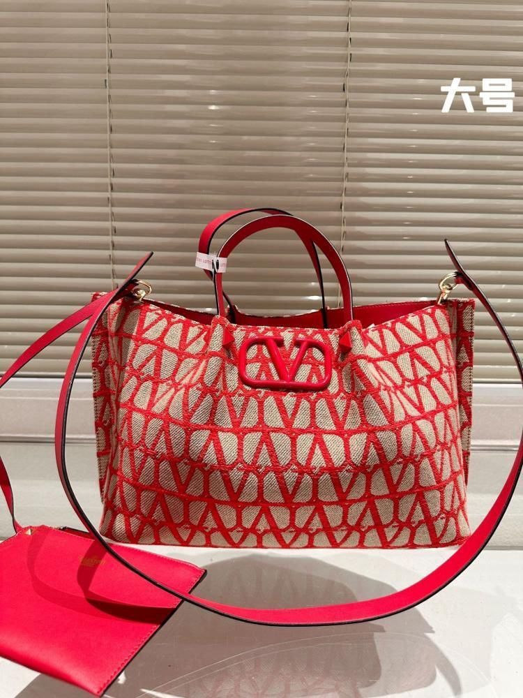 VALENTINO 2-Piece Handbag Set – Master Quality for Modern Pakistani Women