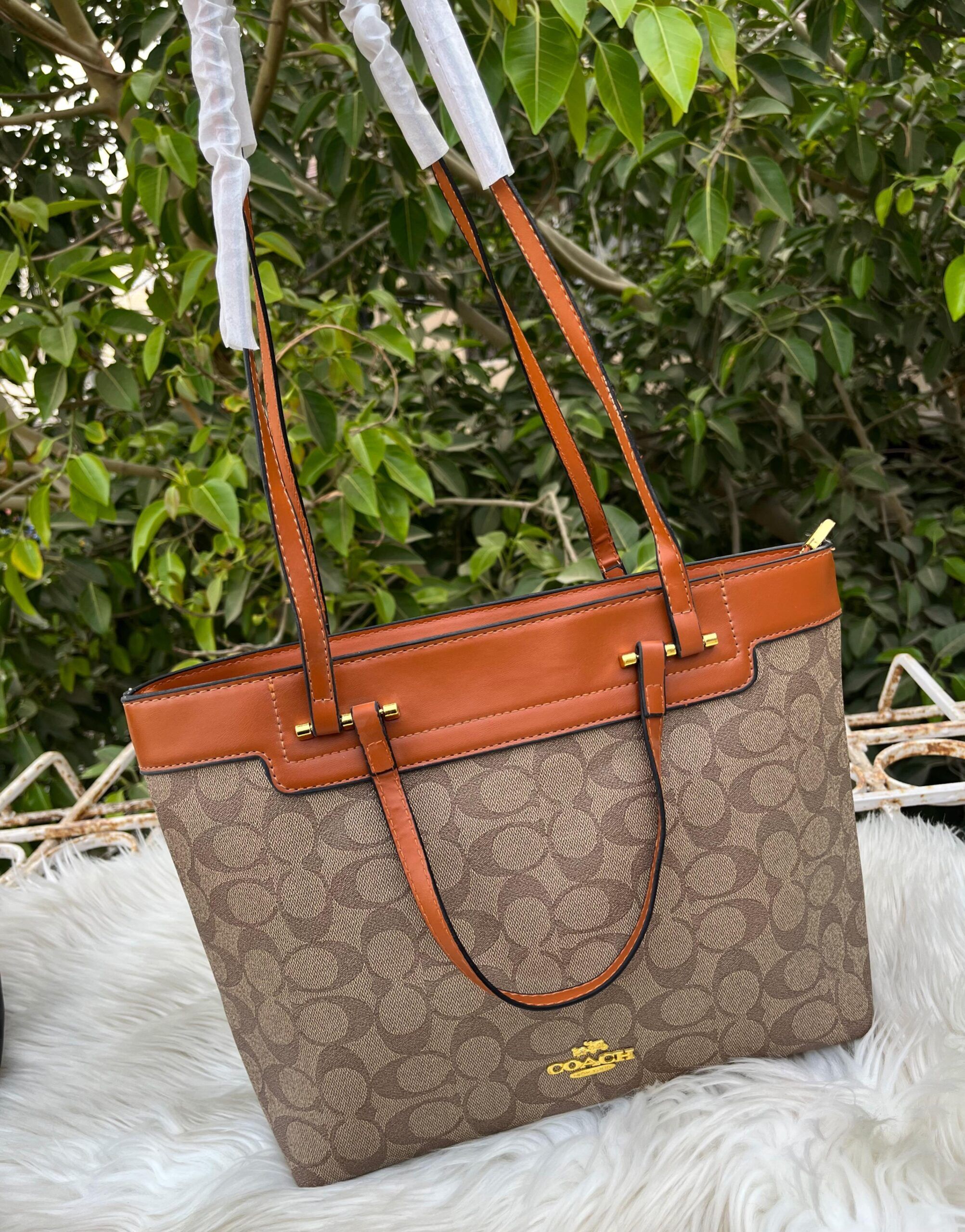 COACH Master Copy Women’s Handbag – With Brand Tag, Zipper & Dust Bag by Shop2Door Store