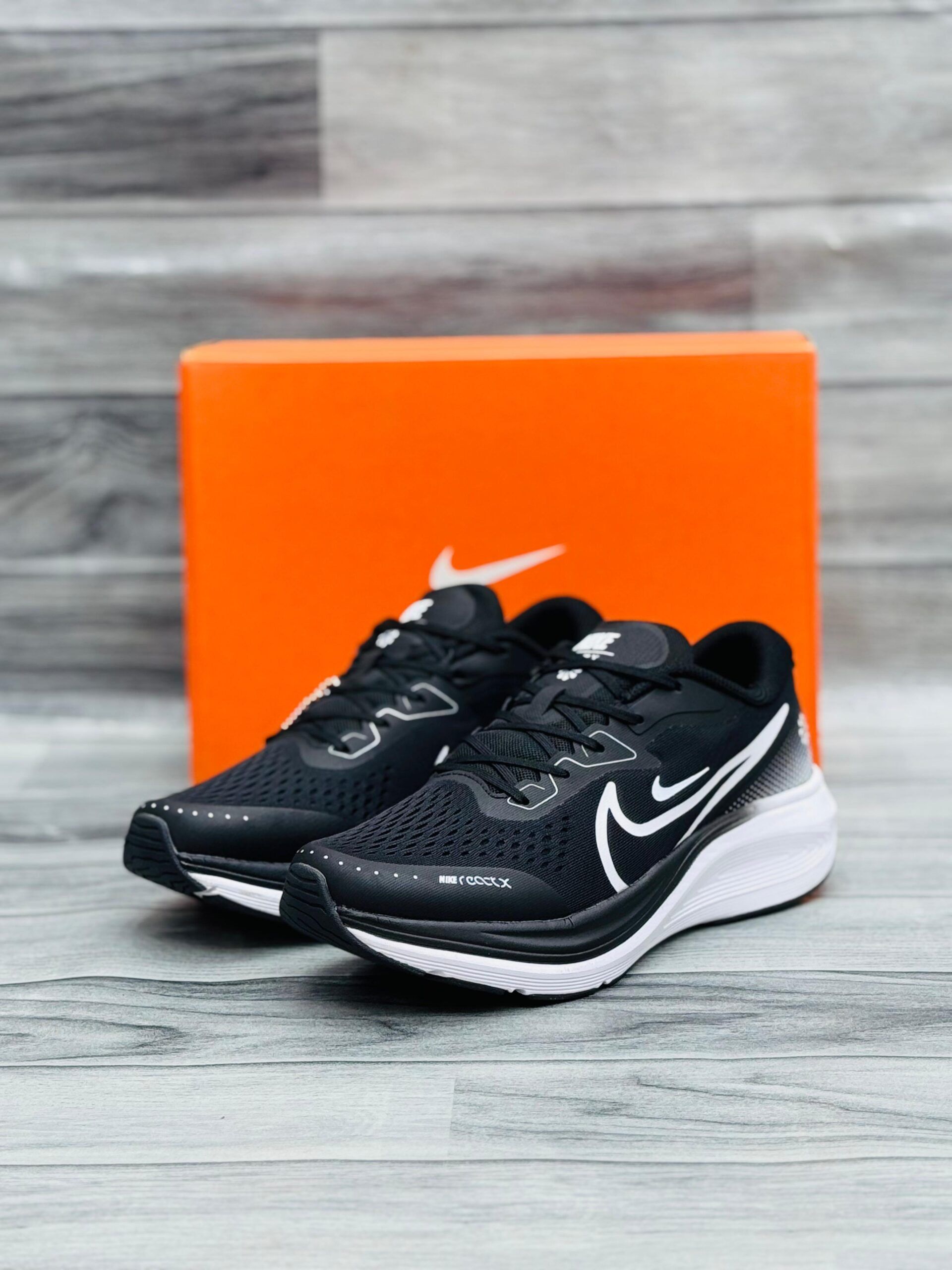 Nike Air Alpha Zoom Runners