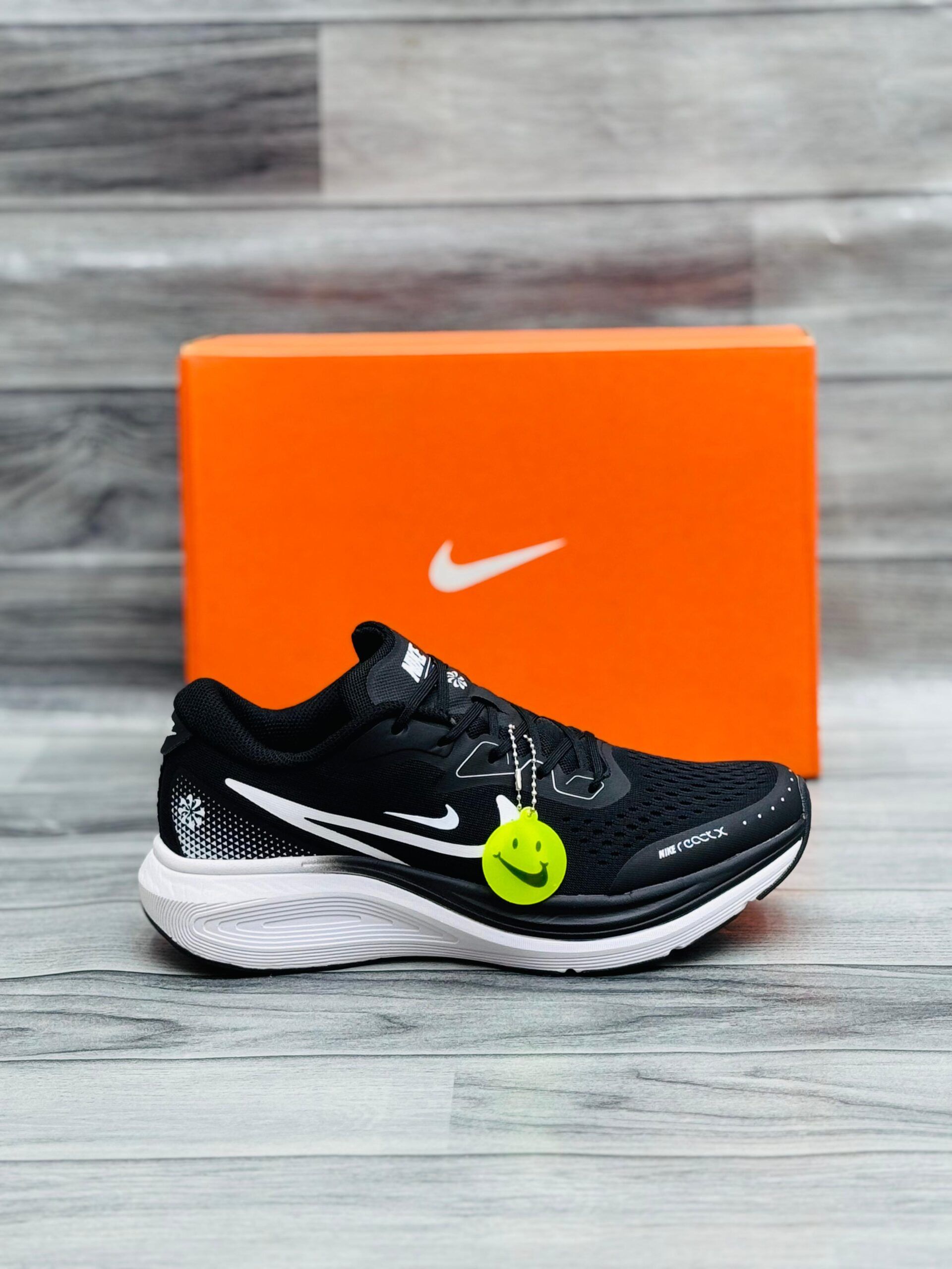 Nike Air Alpha Zoom Runners