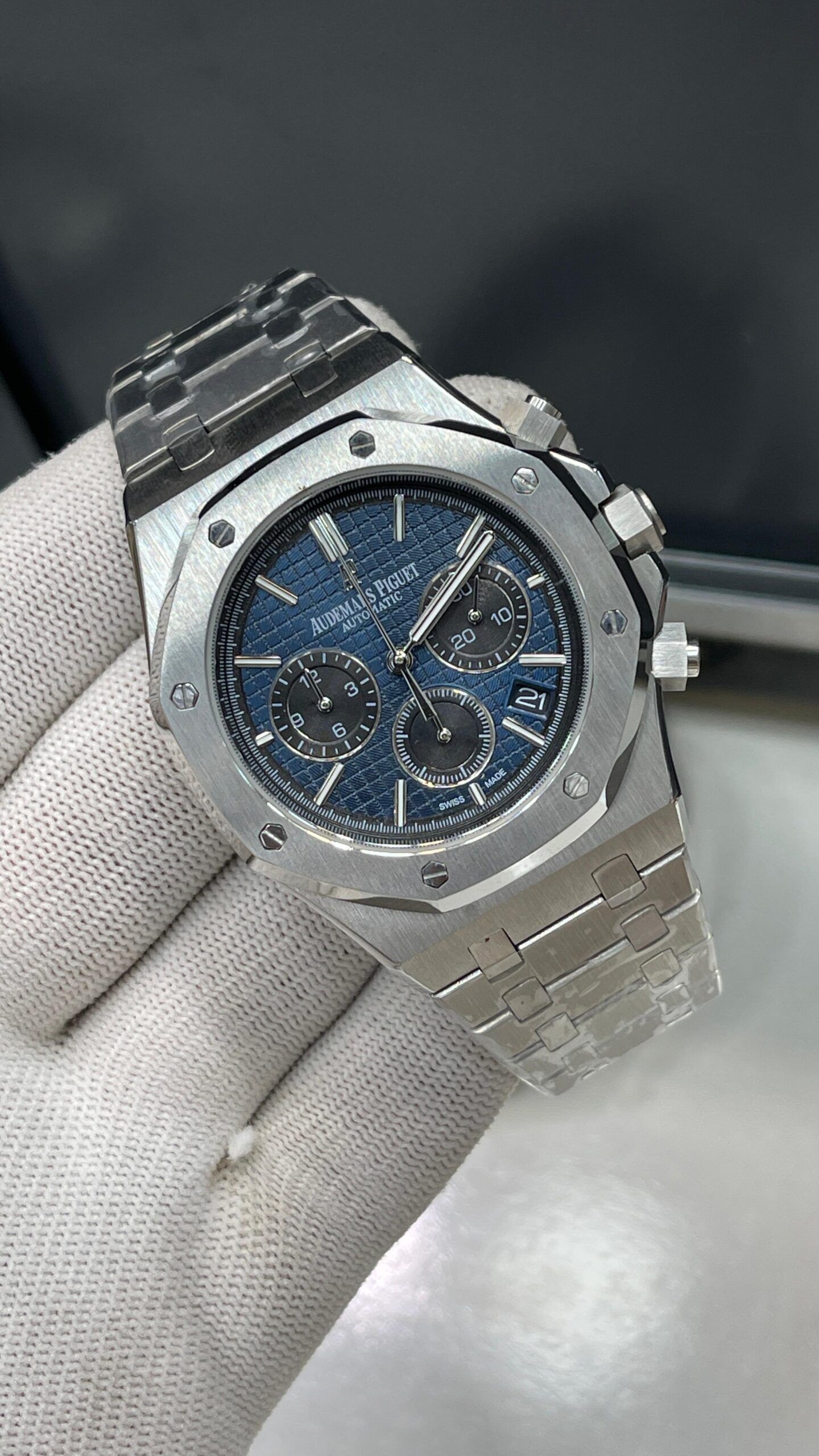 AP Master Copy Watch – Honorable Series with Chronograph Working | Best Quality in Pakistan