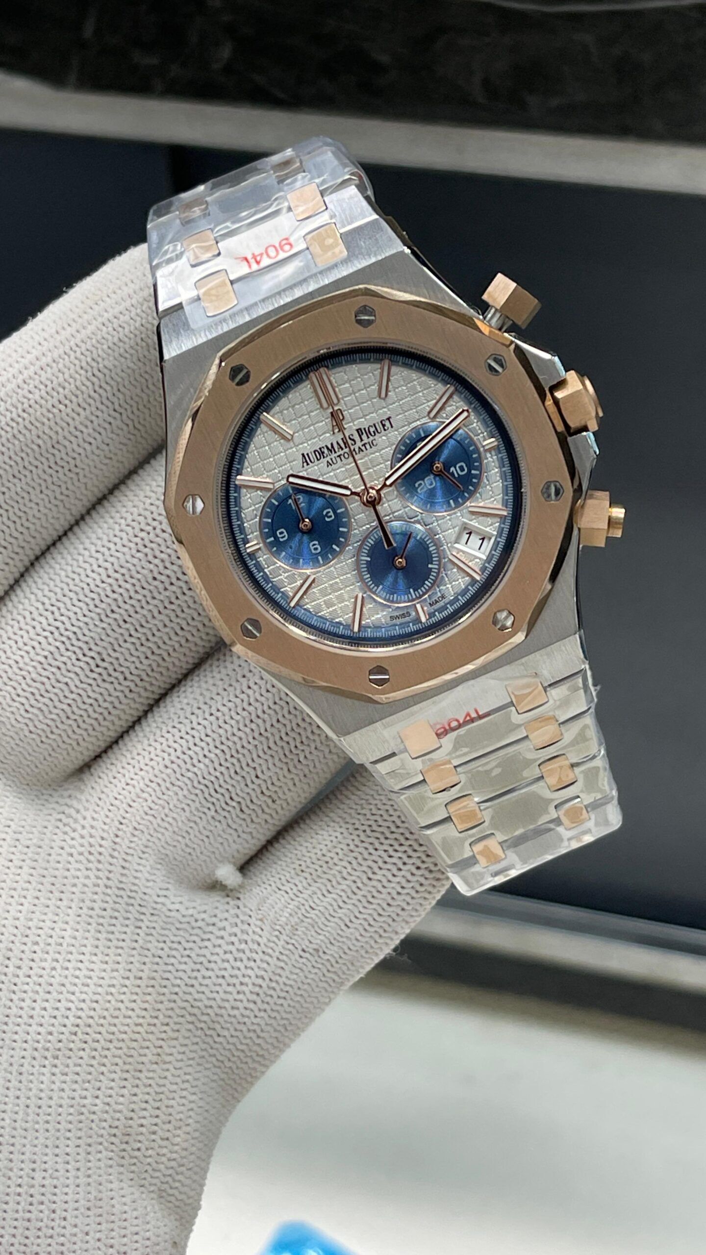 AP Master Copy Watch – Honorable Series with Chronograph Working | Best Quality in Pakistan