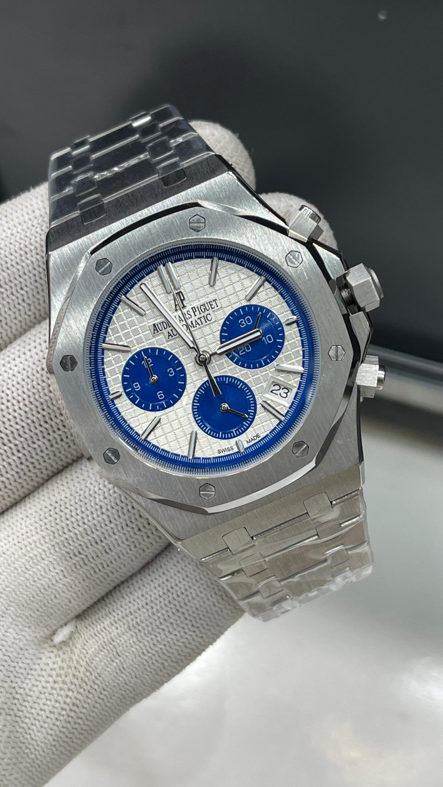 AP Master Copy Watch – Honorable Series with Chronograph Working | Best Quality in Pakistan