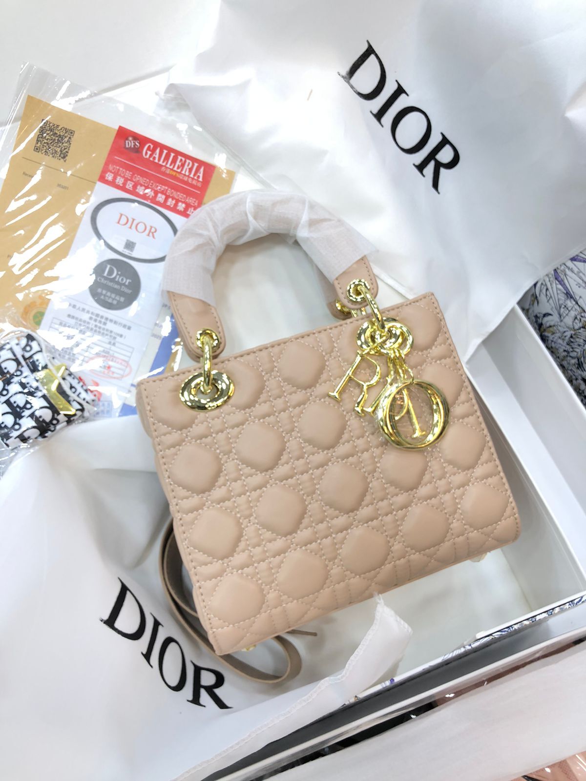 Premium Dior Replica Handbag – AAA Quality by Shop2Door Store (1)