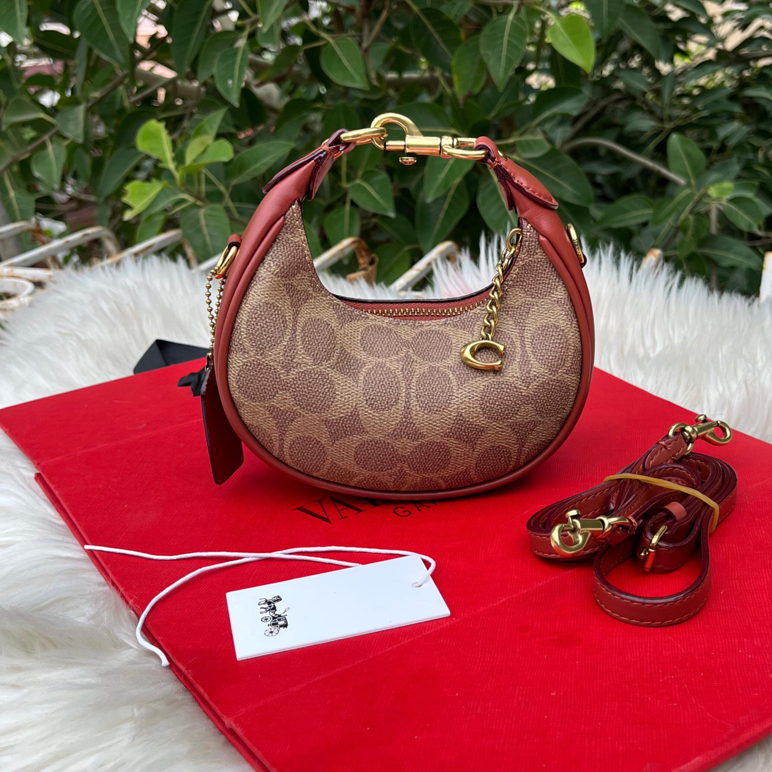 COACH Jonie Crossbody master copy bag in Pakistan