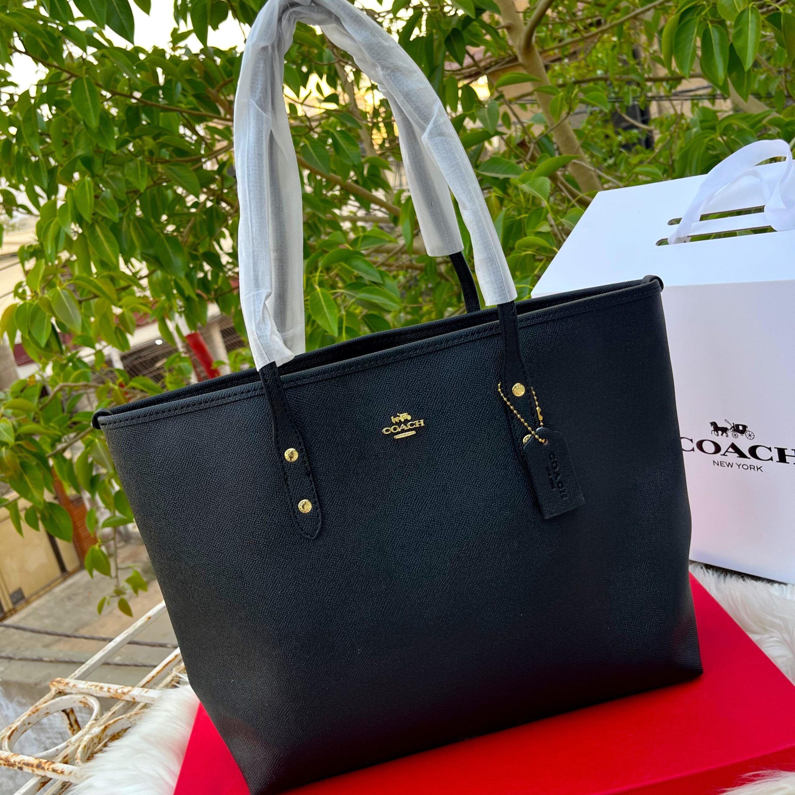 Coach Master Quality Tote Bag with Dust Bag & Box