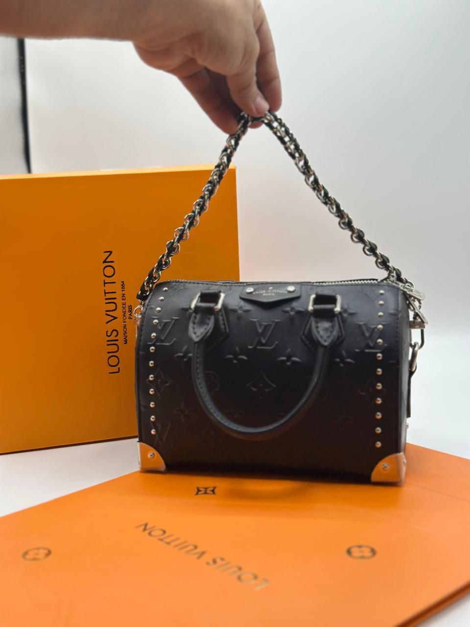 LOUIS VUITTON Speedy Trunk 20 Handbag in Black