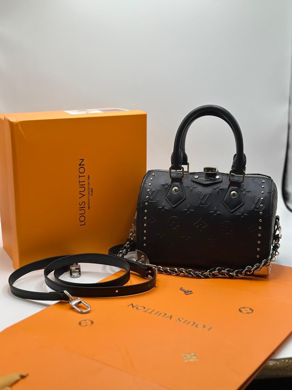 LOUIS VUITTON Speedy Trunk 20 Handbag in Black