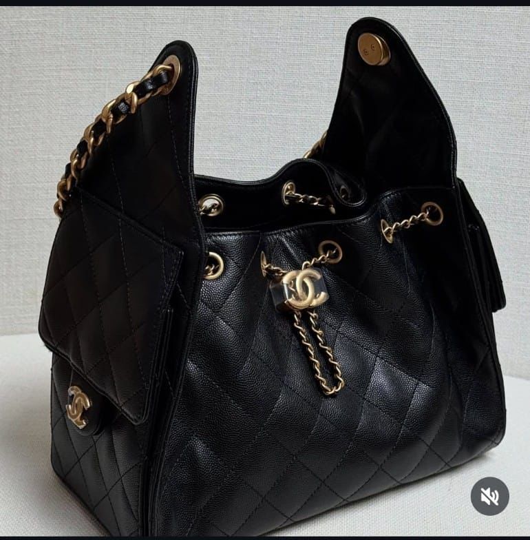 Chanel 25 Hobo Caviar Quilted Handbag Pakistan