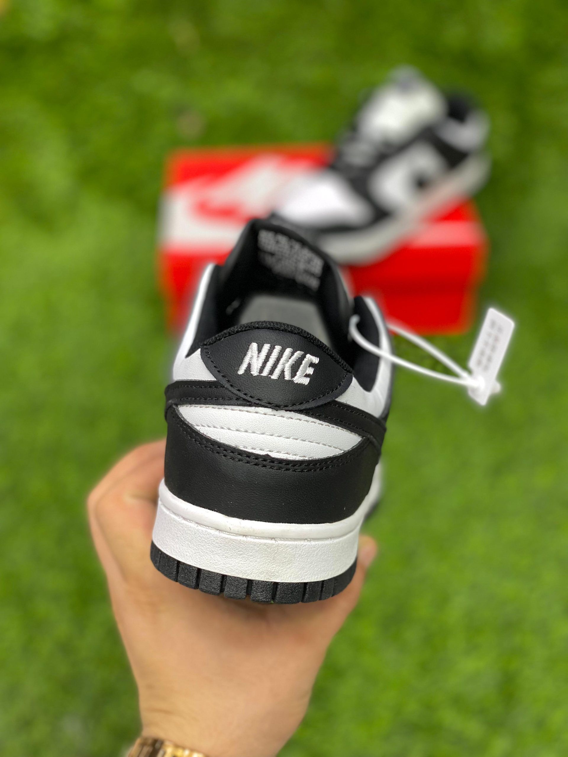 Nike SB Dunk Panda Low Karachi, Premium Sneakers Pakistan, Nike Shoes Karachi, Shop2Door Nike SB Dunk, Panda Low Sneakers Pakistan, Stylish Footwear Karachi.