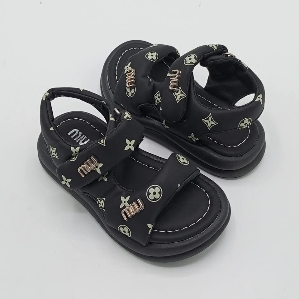 Imported kids Slipper mix designs super comfortable shoes
