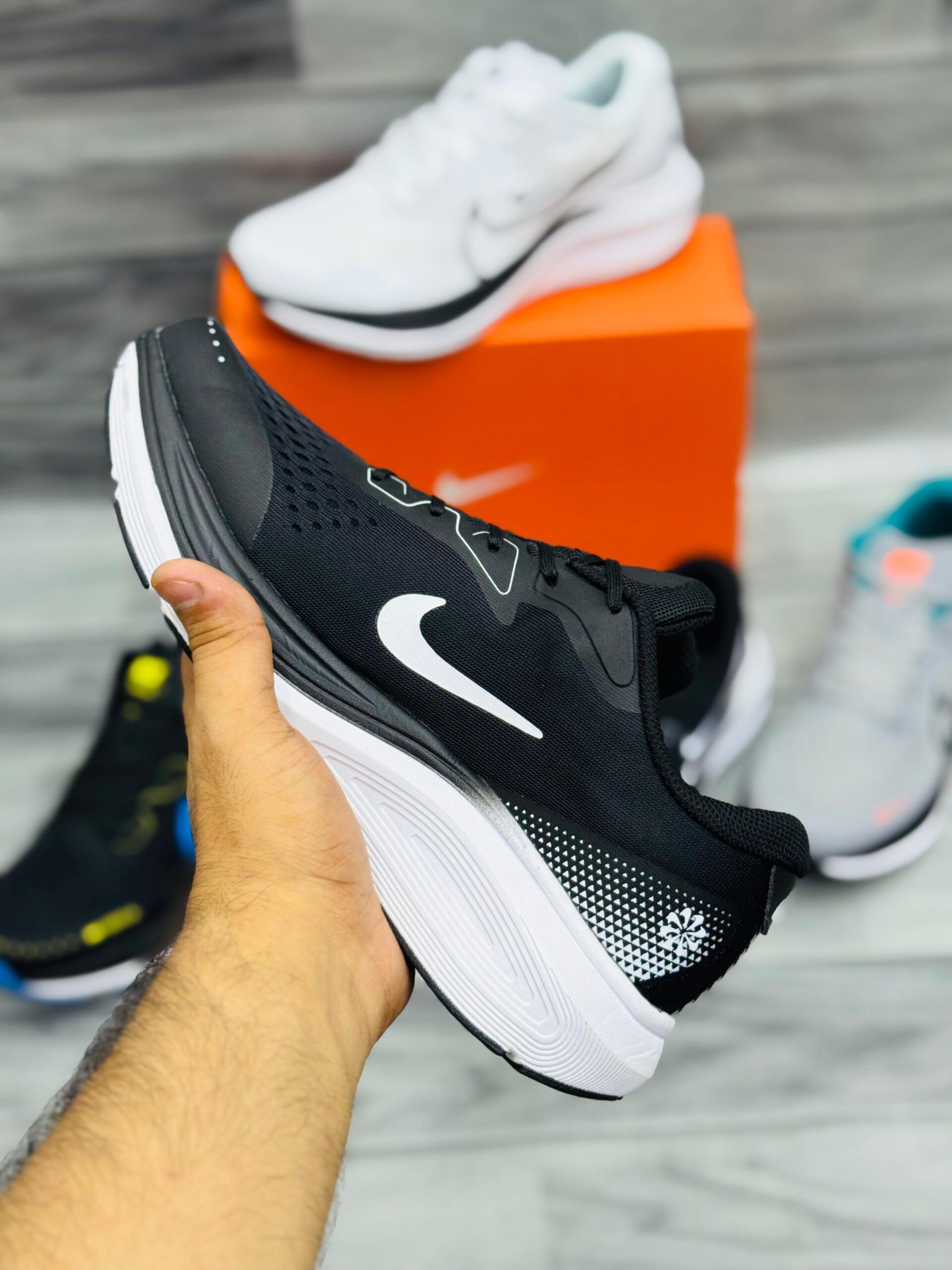 Nike Air Alpha Zoom Runners