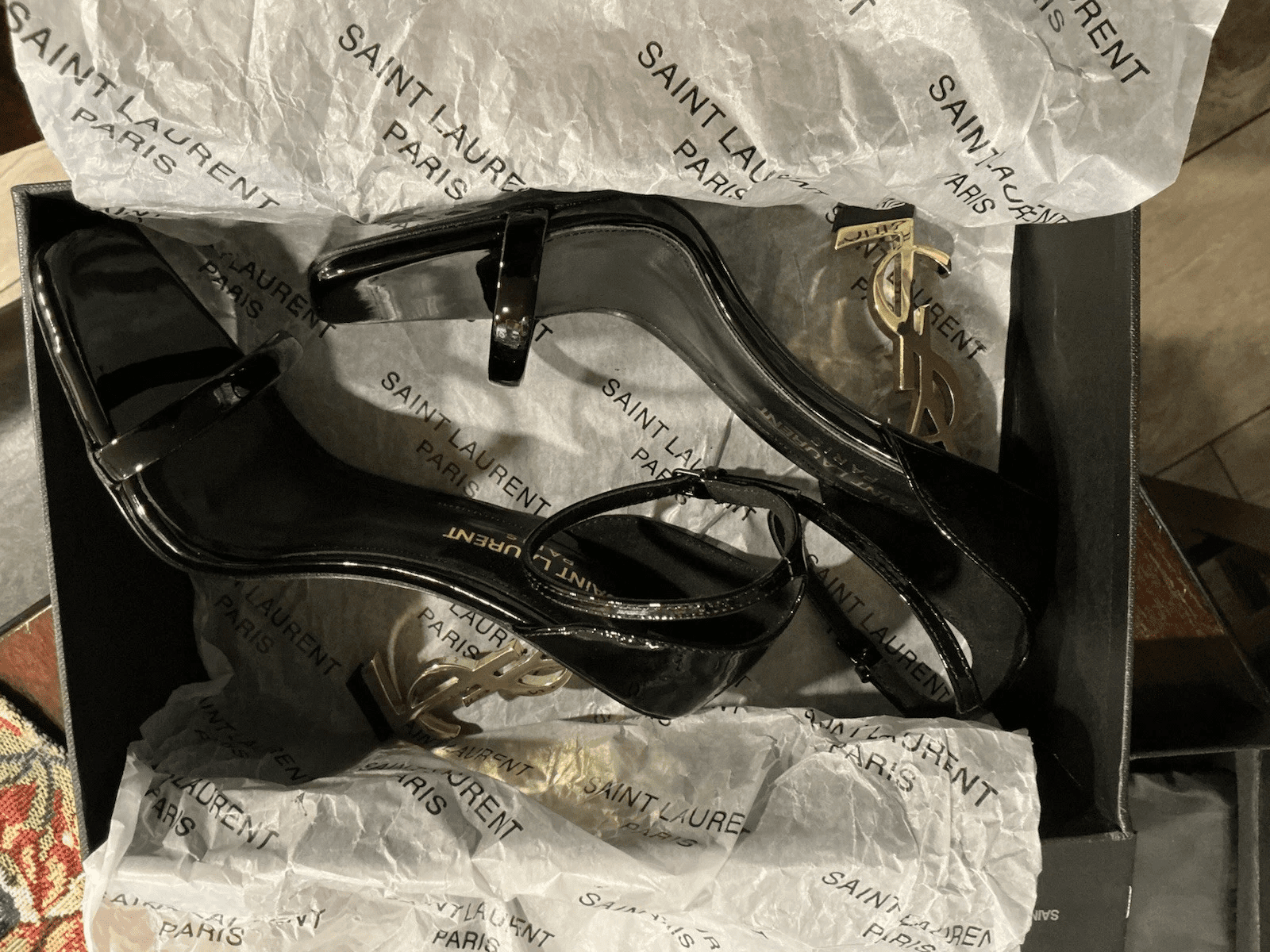 YSL Heel Premium same as original with box and accessories by shop2door store