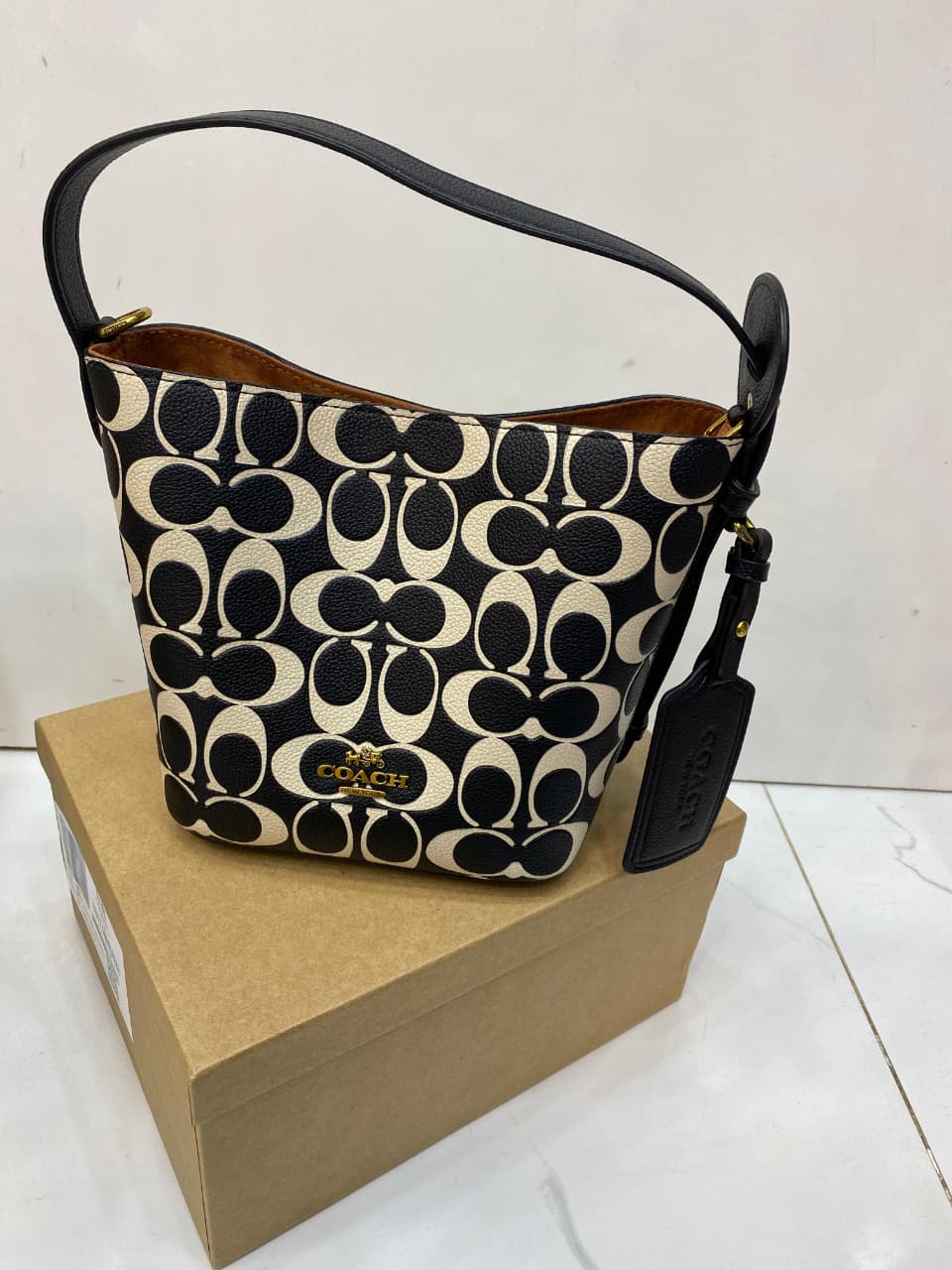 COACH Rowan Bucket Bag Pakistan